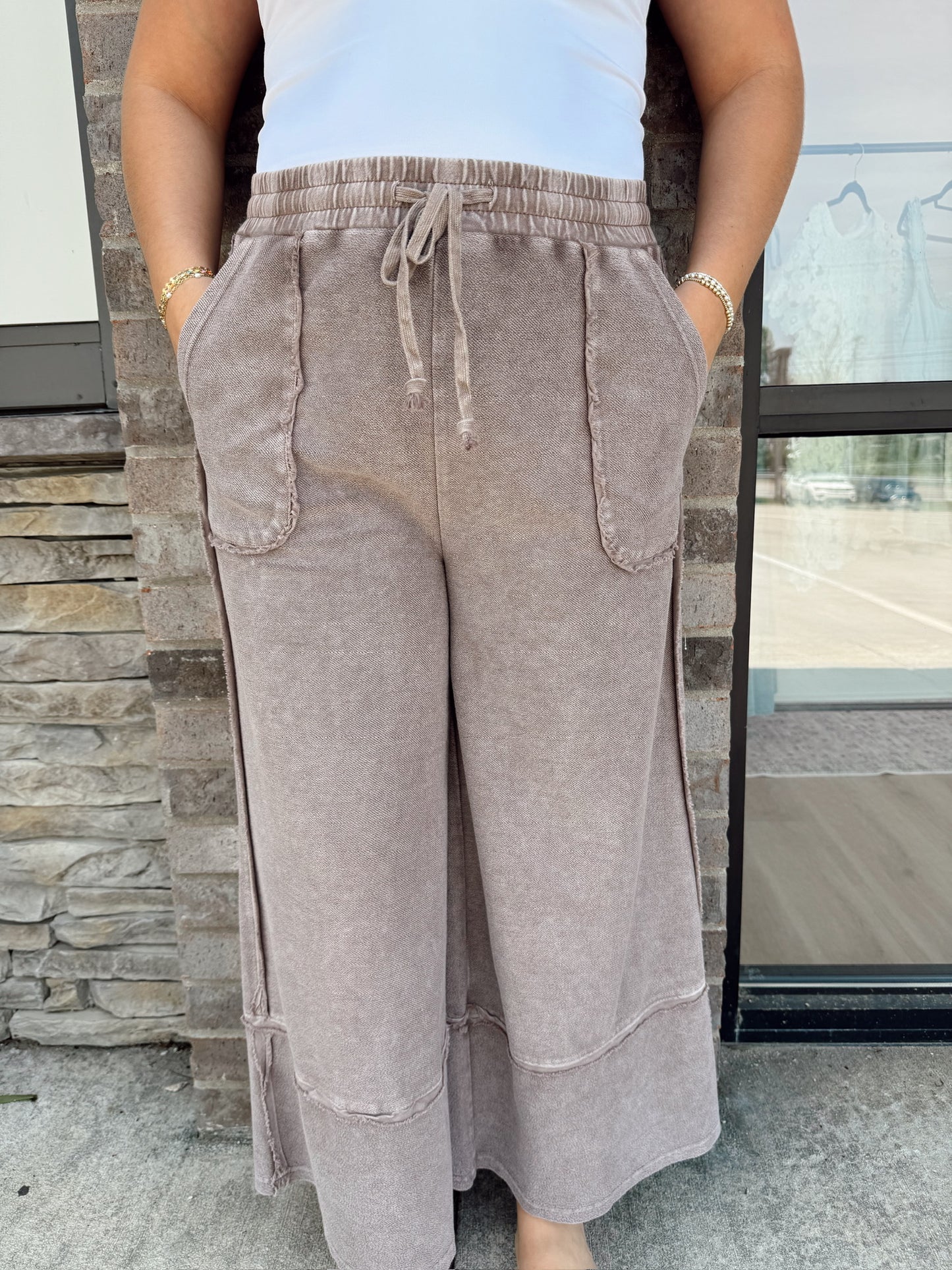 court pant