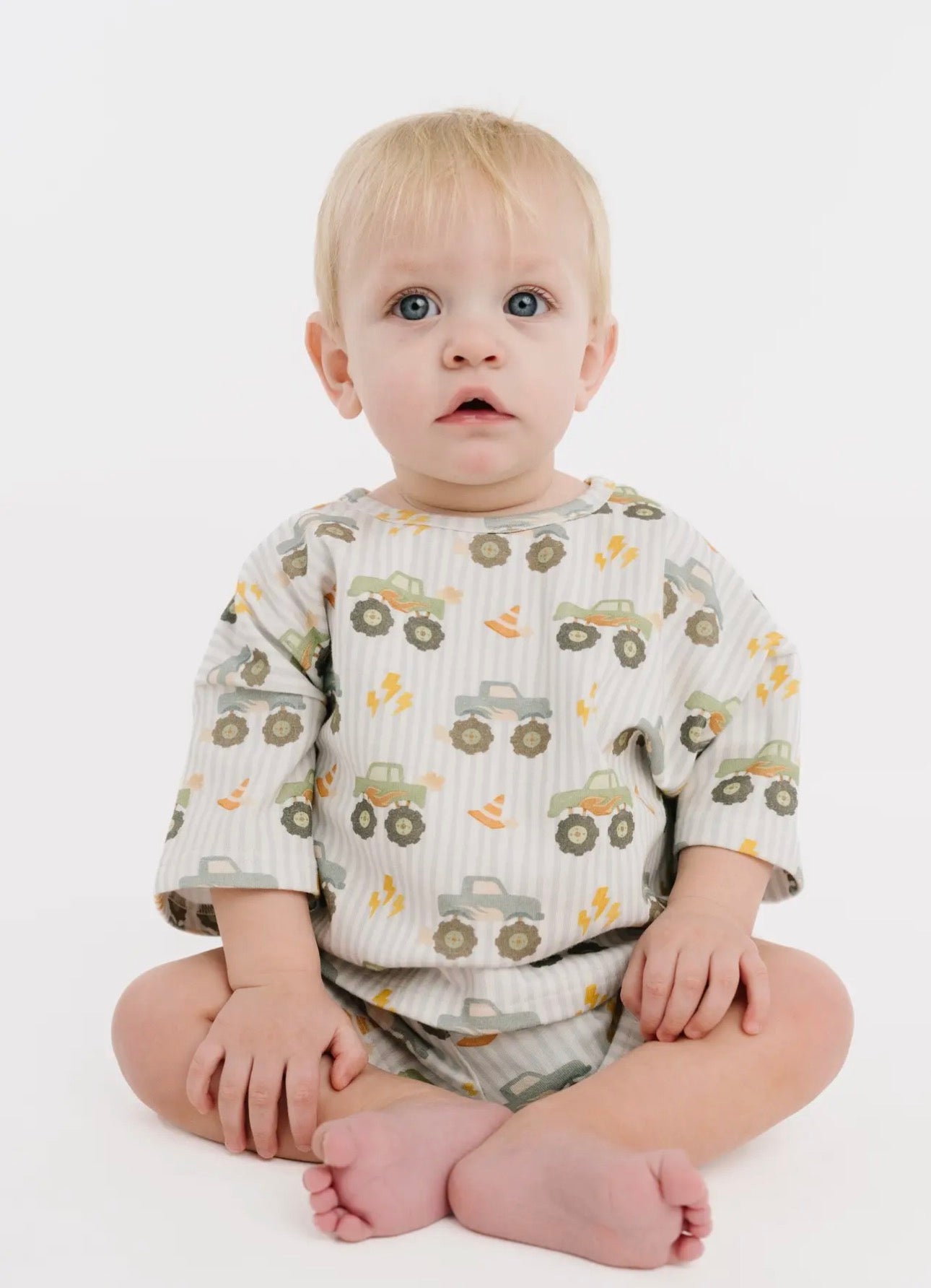 Monster truck slouchy set