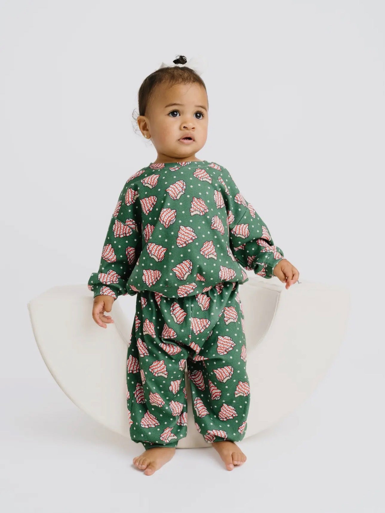 Tree treats sweatsuit