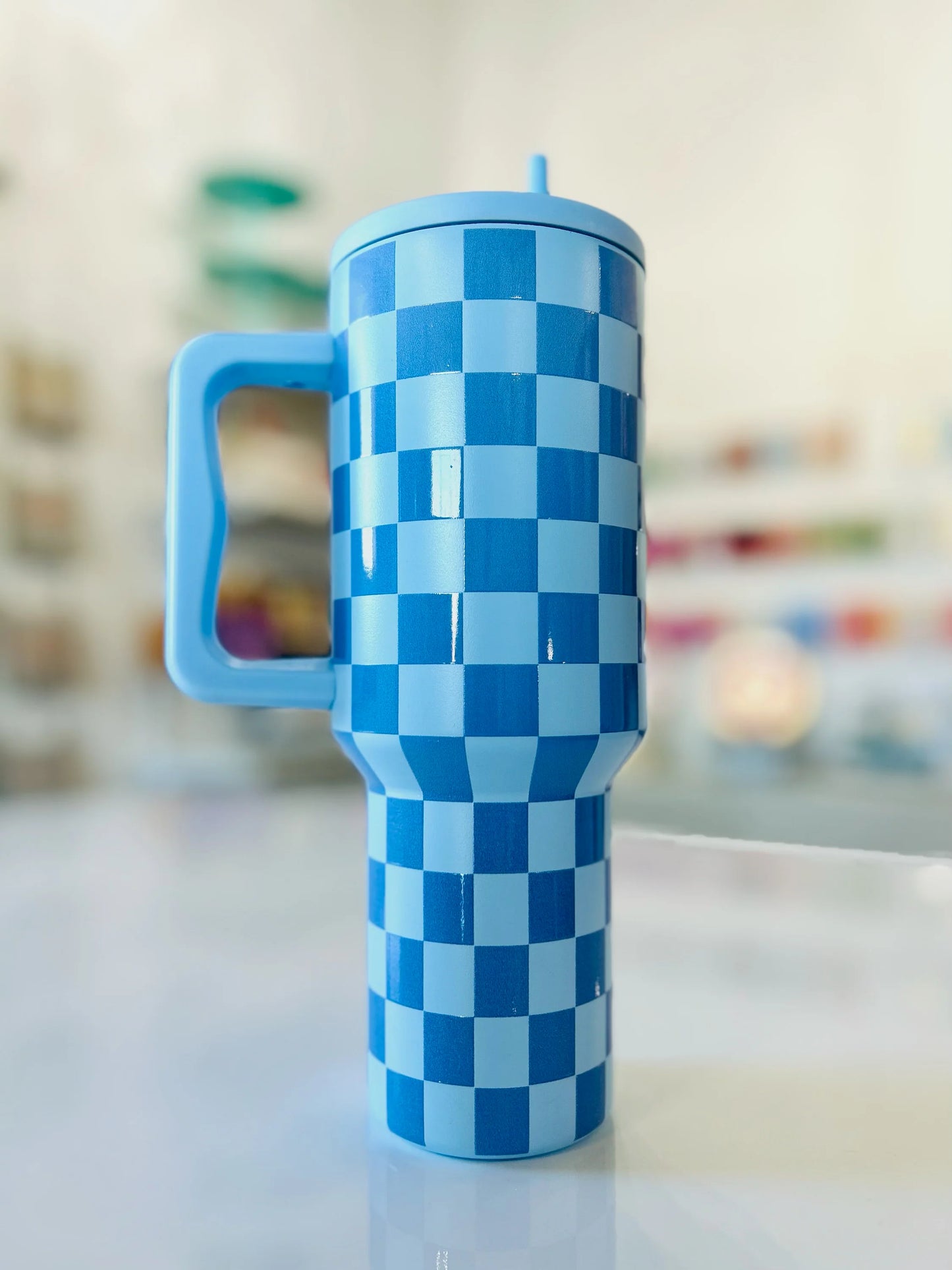 modern babe tumbler blue checkered