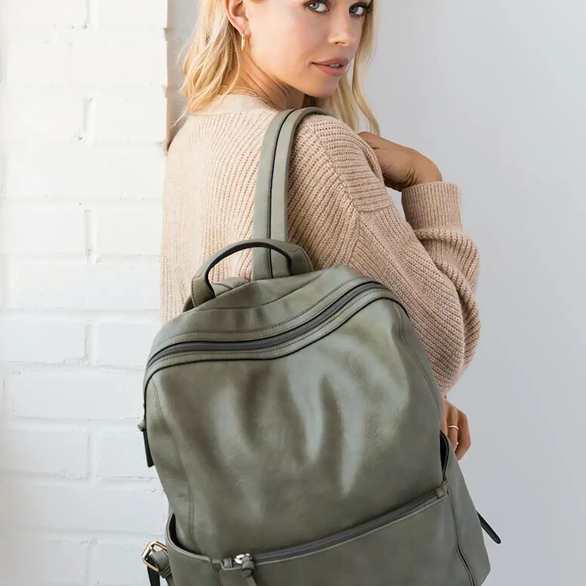 James Backpack With Front Zip Pocket