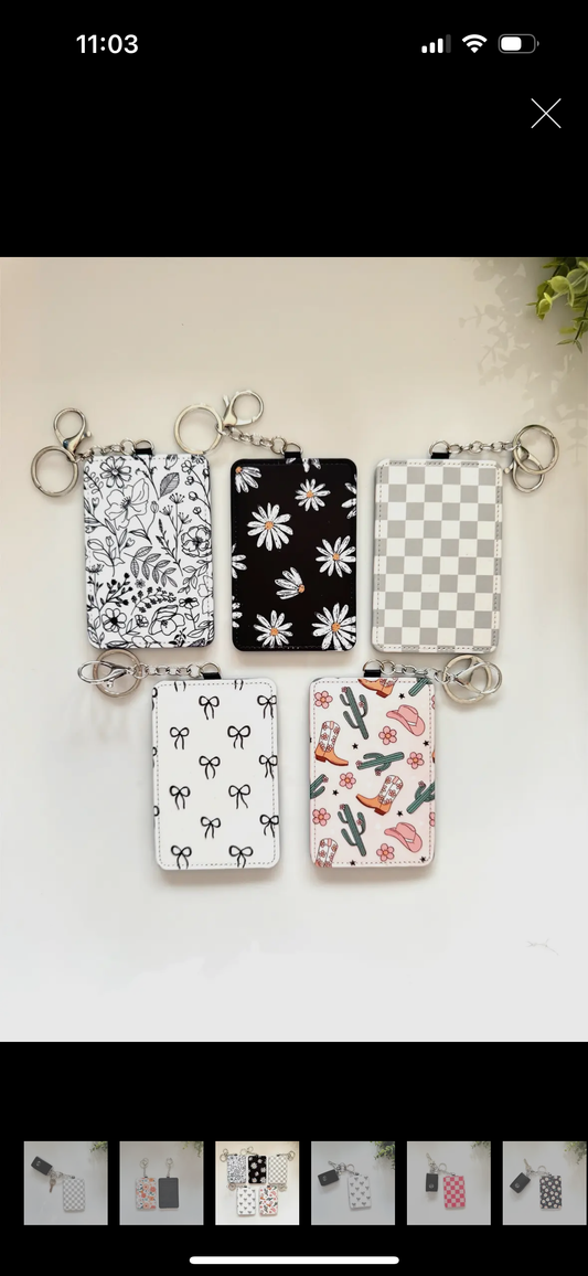 Patterned keychain card wallet