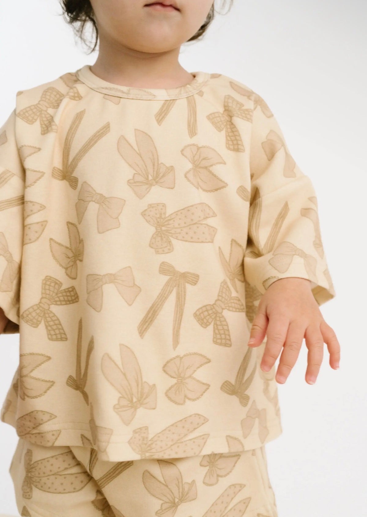 Neutral Bows Slouchy Set