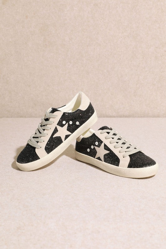 Skylar Black Sneakers