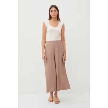 Flowy Pull On Wide Leg Capri Dress Pants