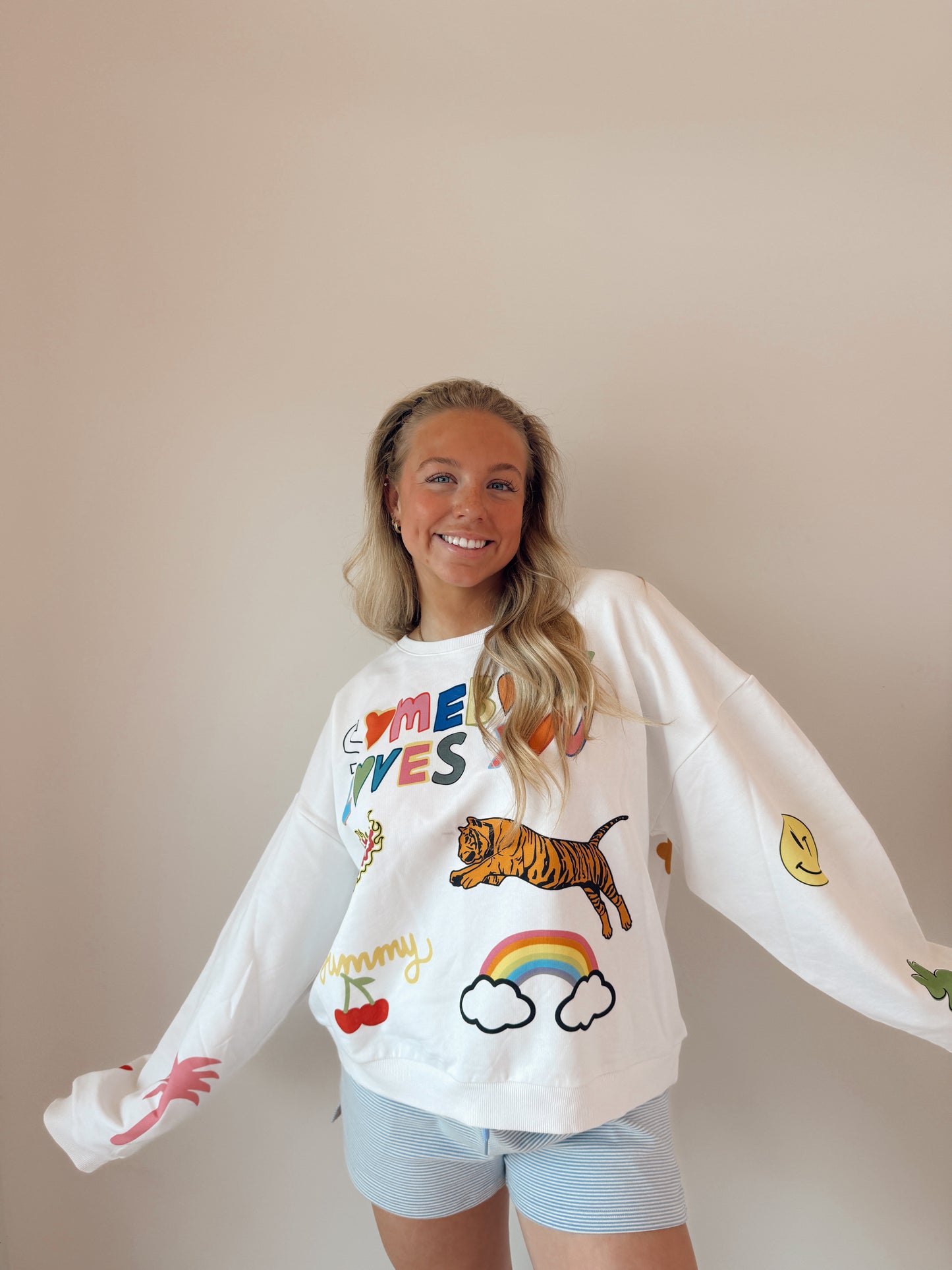 Somebody loves you sweatshirt