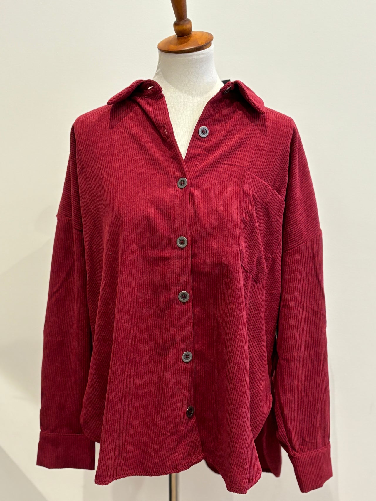 8 OVERSIZED CORDUROY SHACKET CABERNET