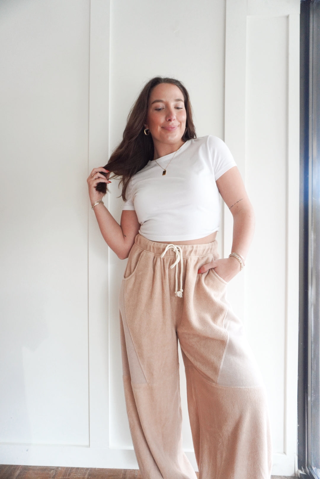 Indie taupe