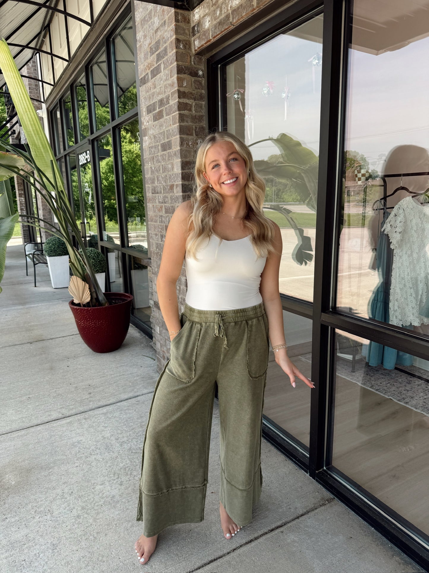 court pant