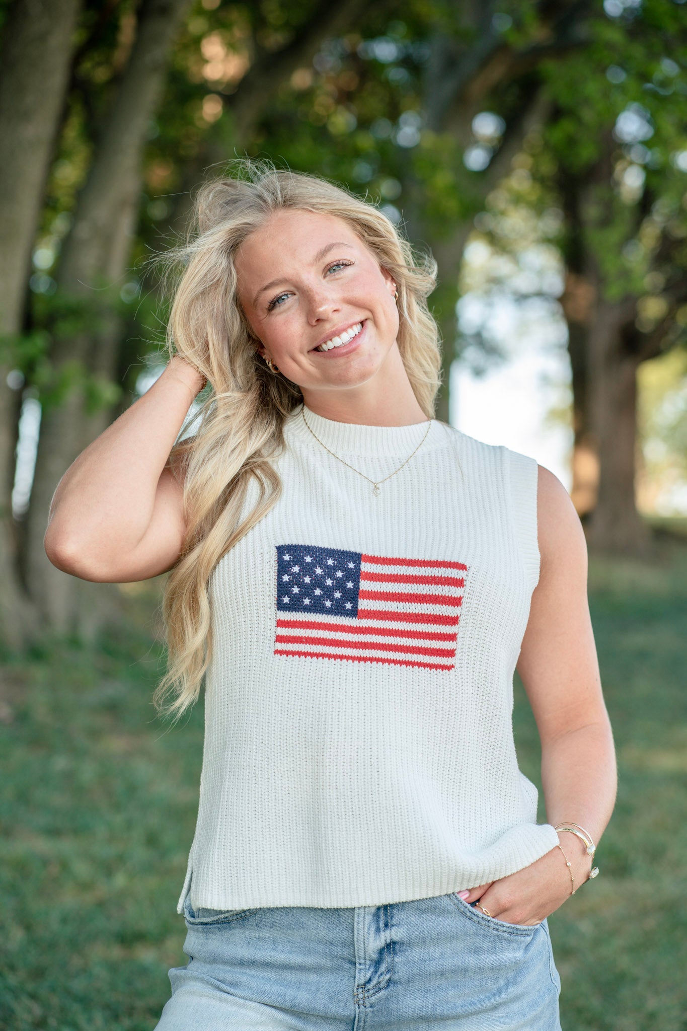 Knitted Flag Short Sweater