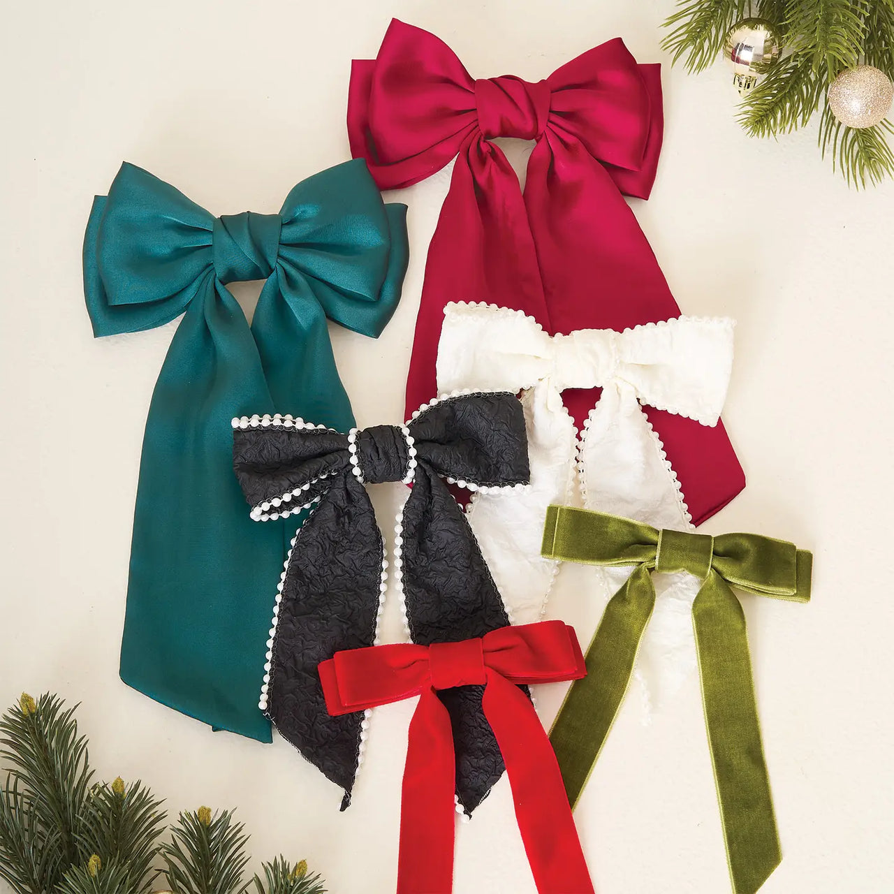 HOLIDAY BOW DARLING EFFECT