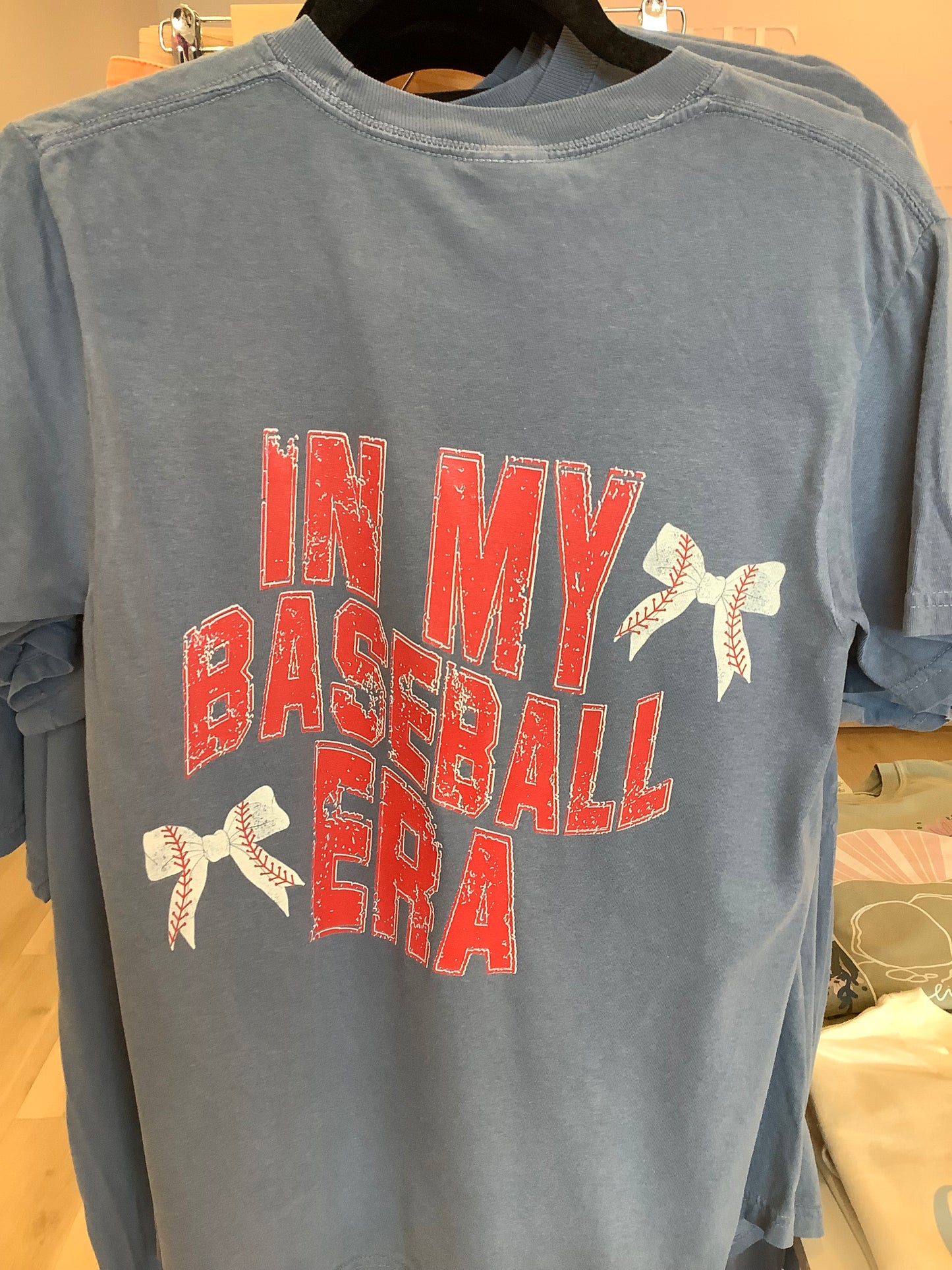 Baseball tee
