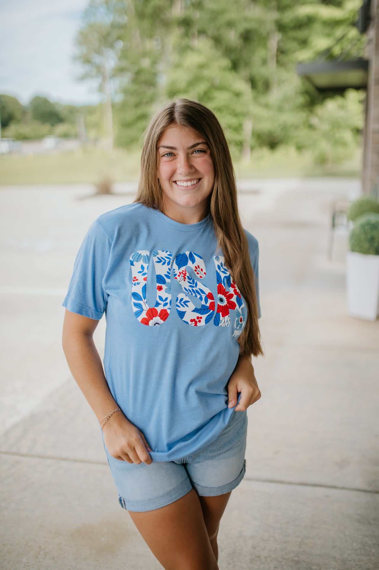 USA floral tee