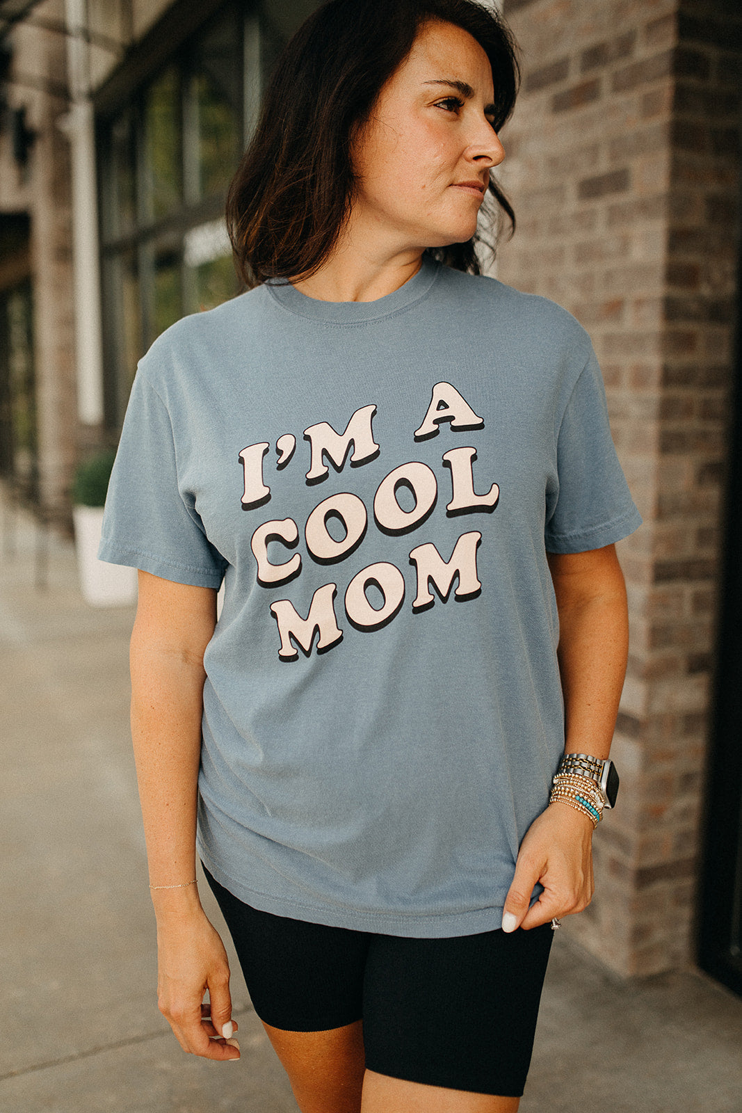 cool mom tee