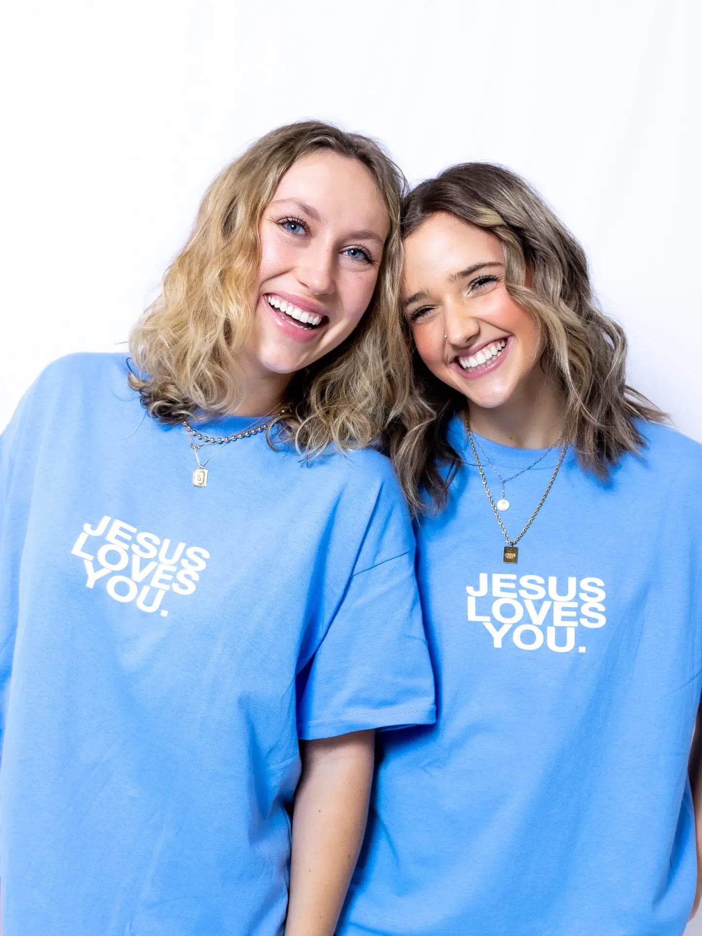 Jesus loves you tee blue