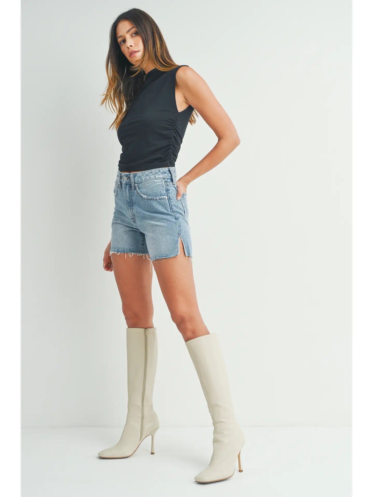 Side Slit Short high rise- medium