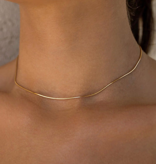 Halo necklace gold alco