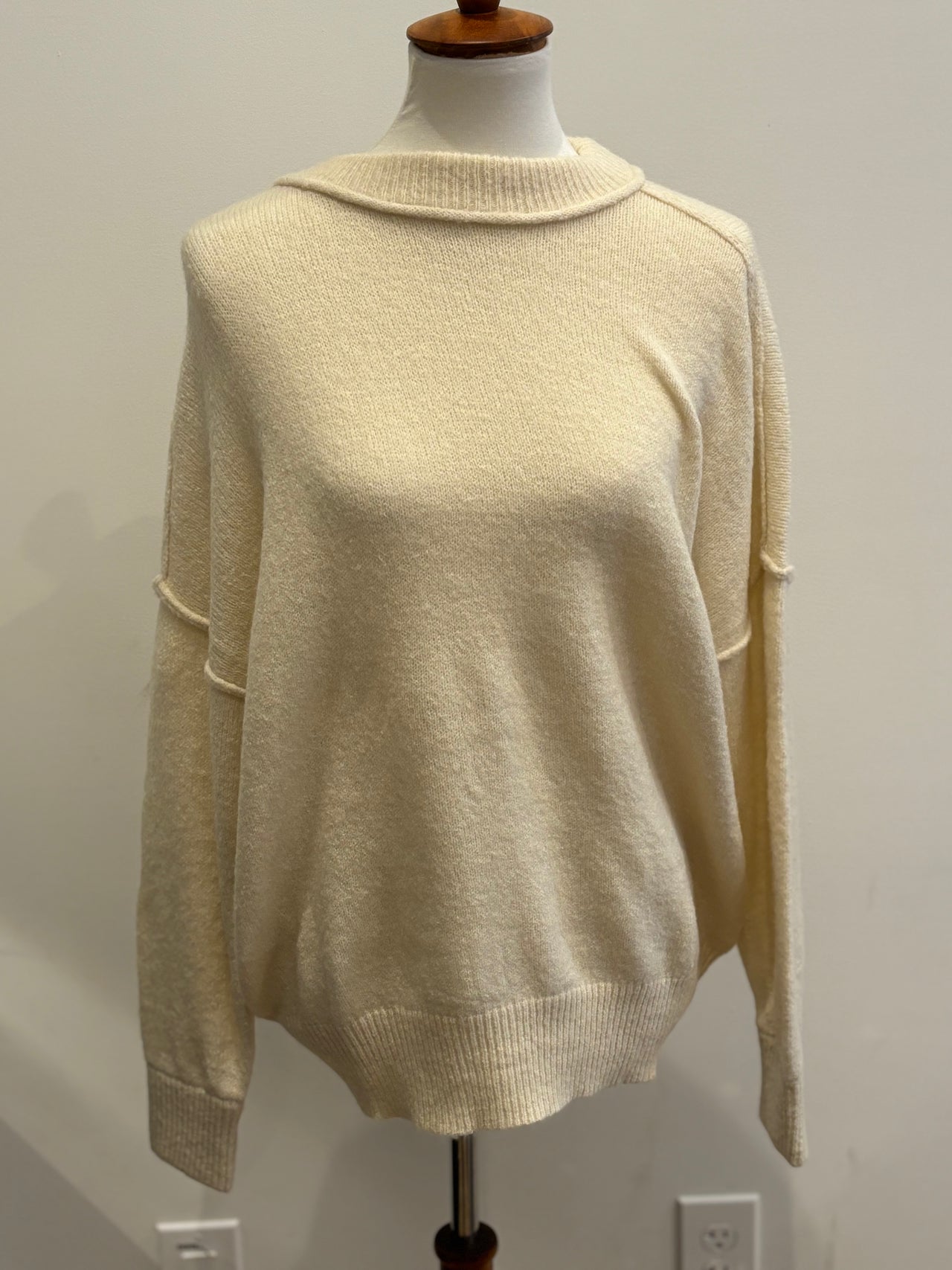 79 solid knit sweater cream
