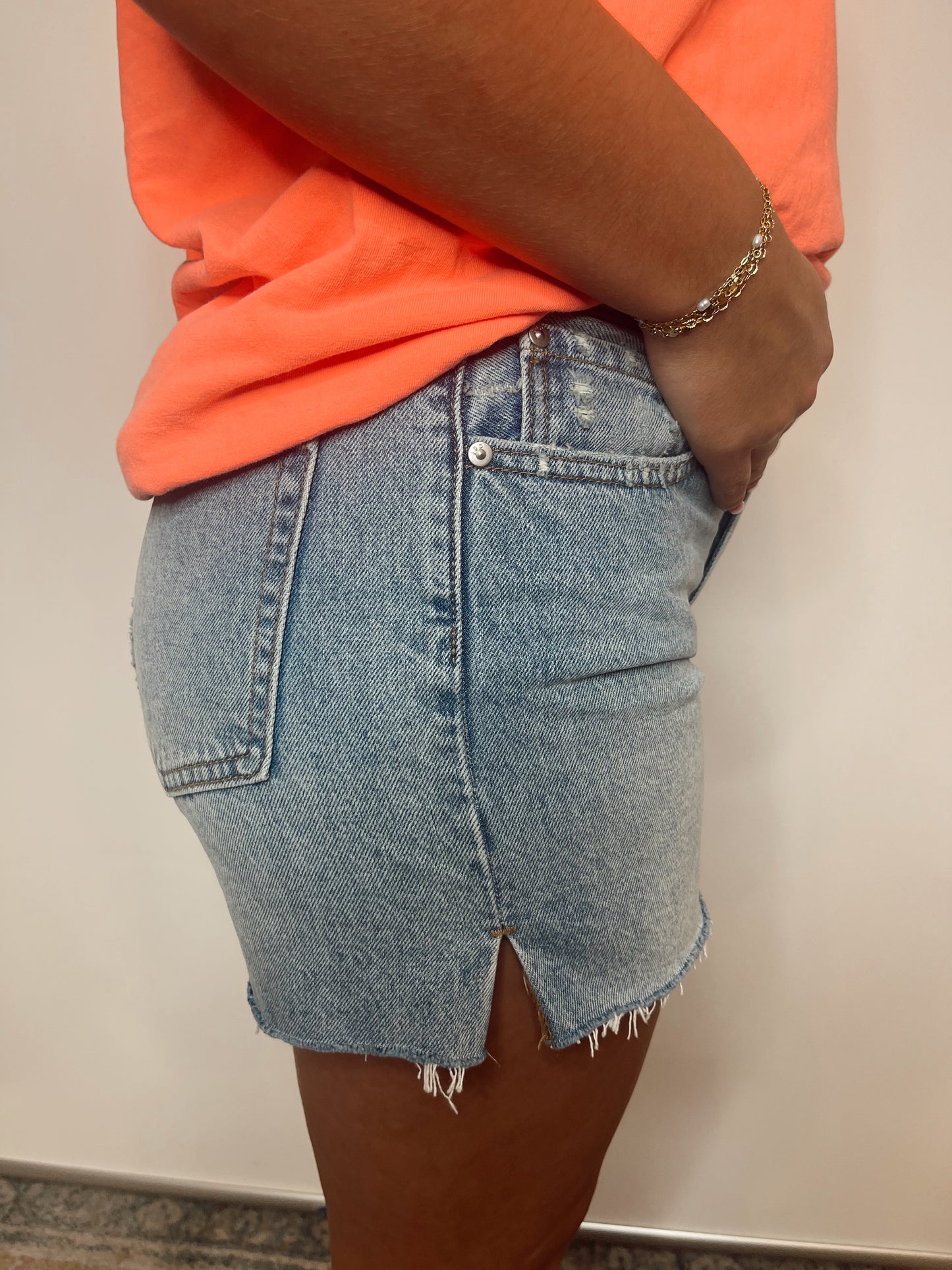 Side Slit Short high rise- medium