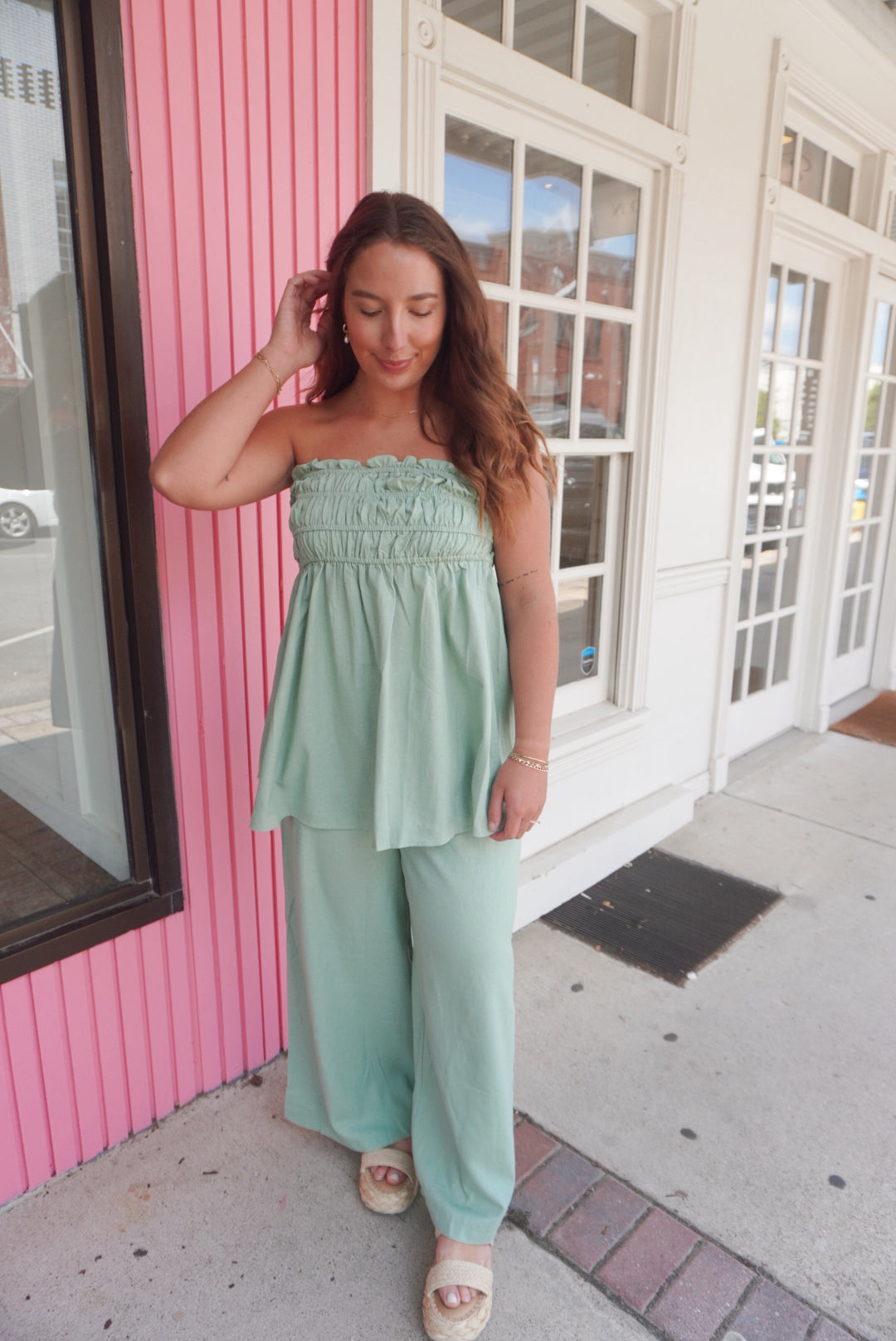 hallie set