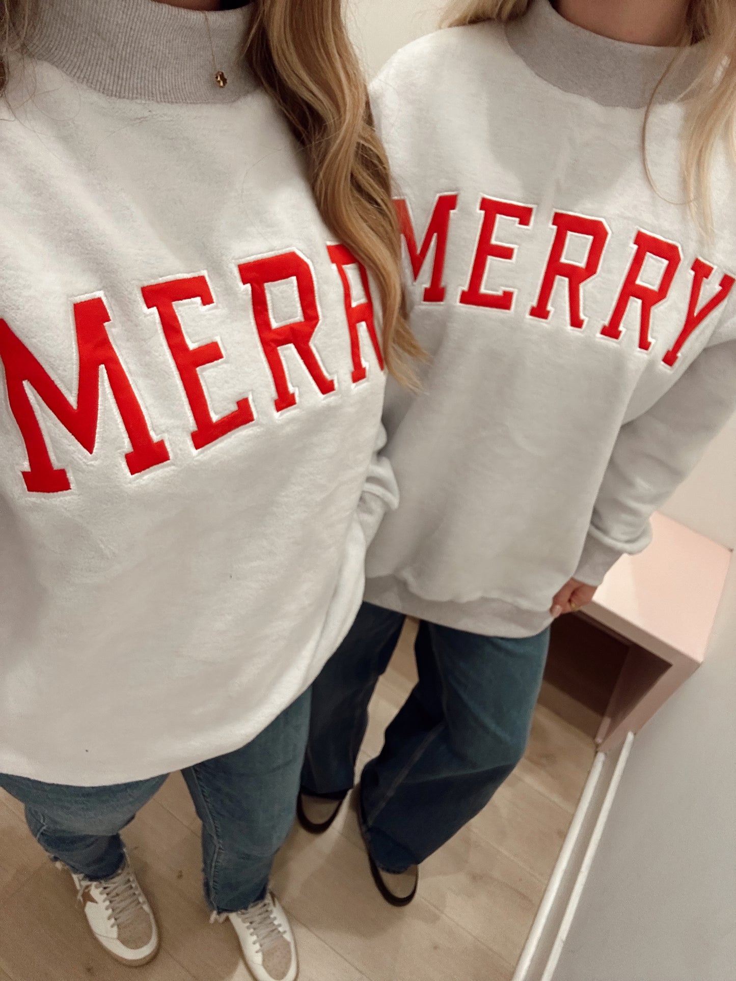 MERRY MOCK NECK