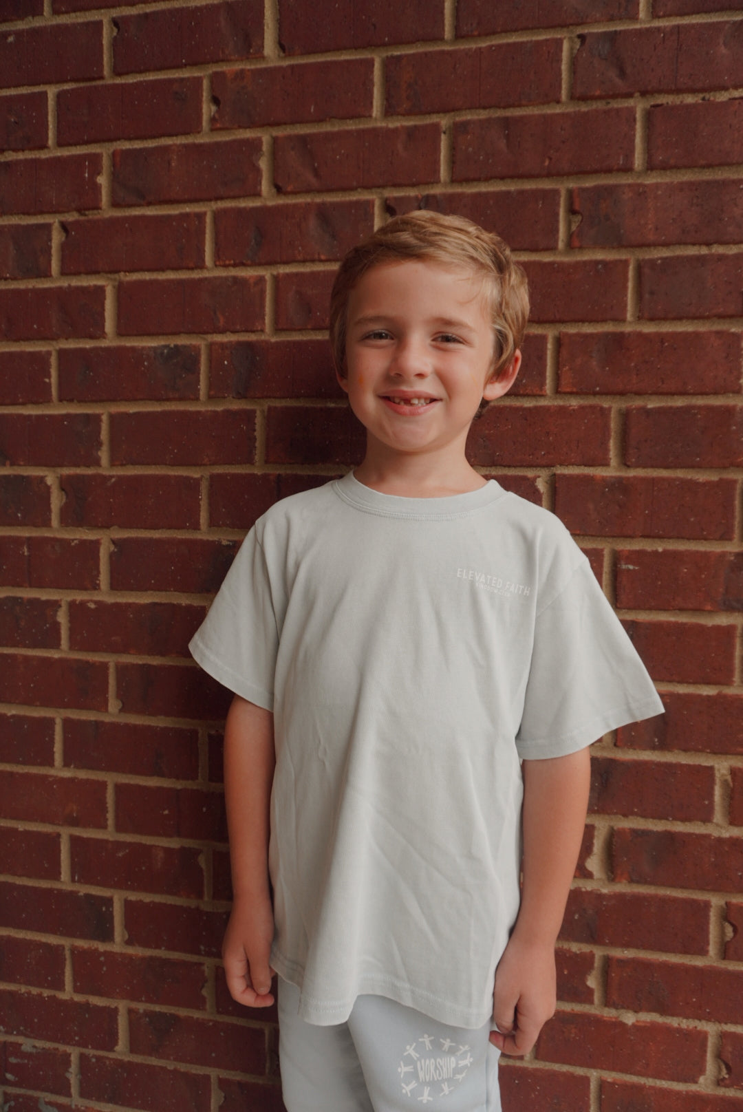 Kingdom club kids tee
