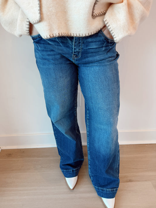 Mid rise stretch trouser wide leg