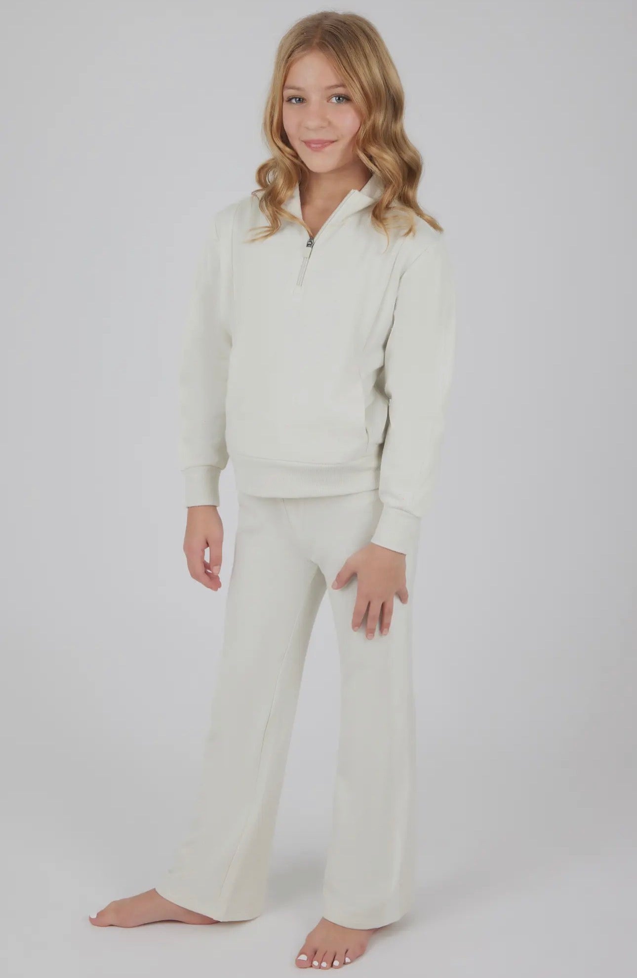 Girls confetti half zip pants set