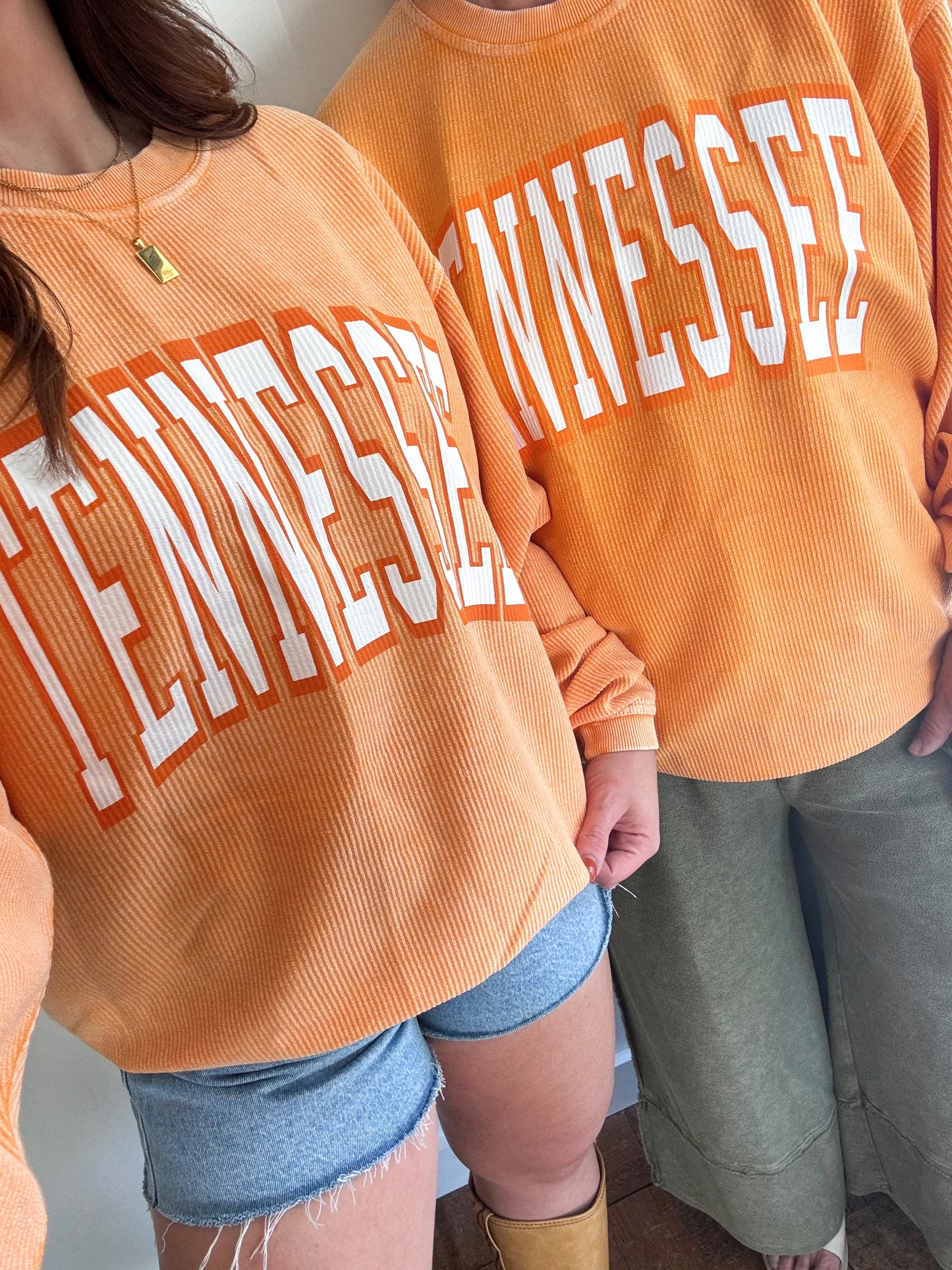 Tennessee classic cord crew