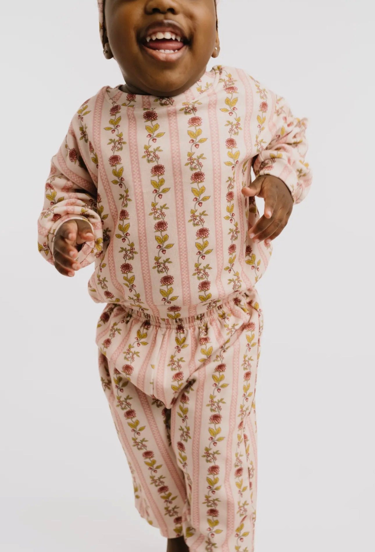 Vintage floral stripe sweatsuit