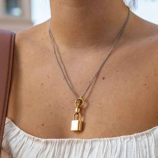 You're So Vain Necklace Intermix