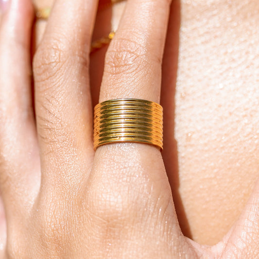 Badlands Ring gold