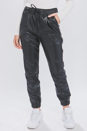 82 faux leather jogger pant black
