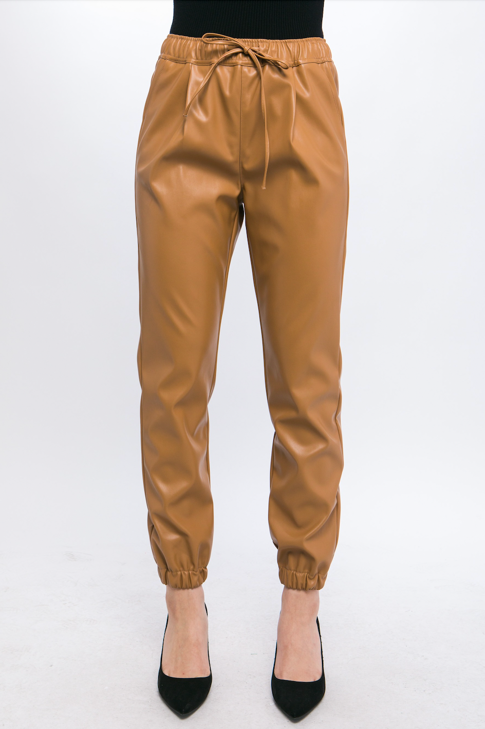 83 faux leather jogger pant camel