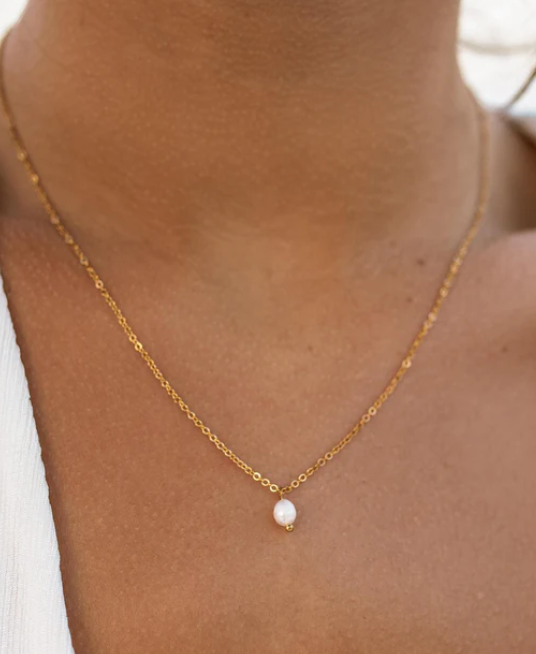 Isla pearl necklace alco