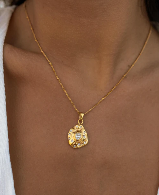 luna amulet alco