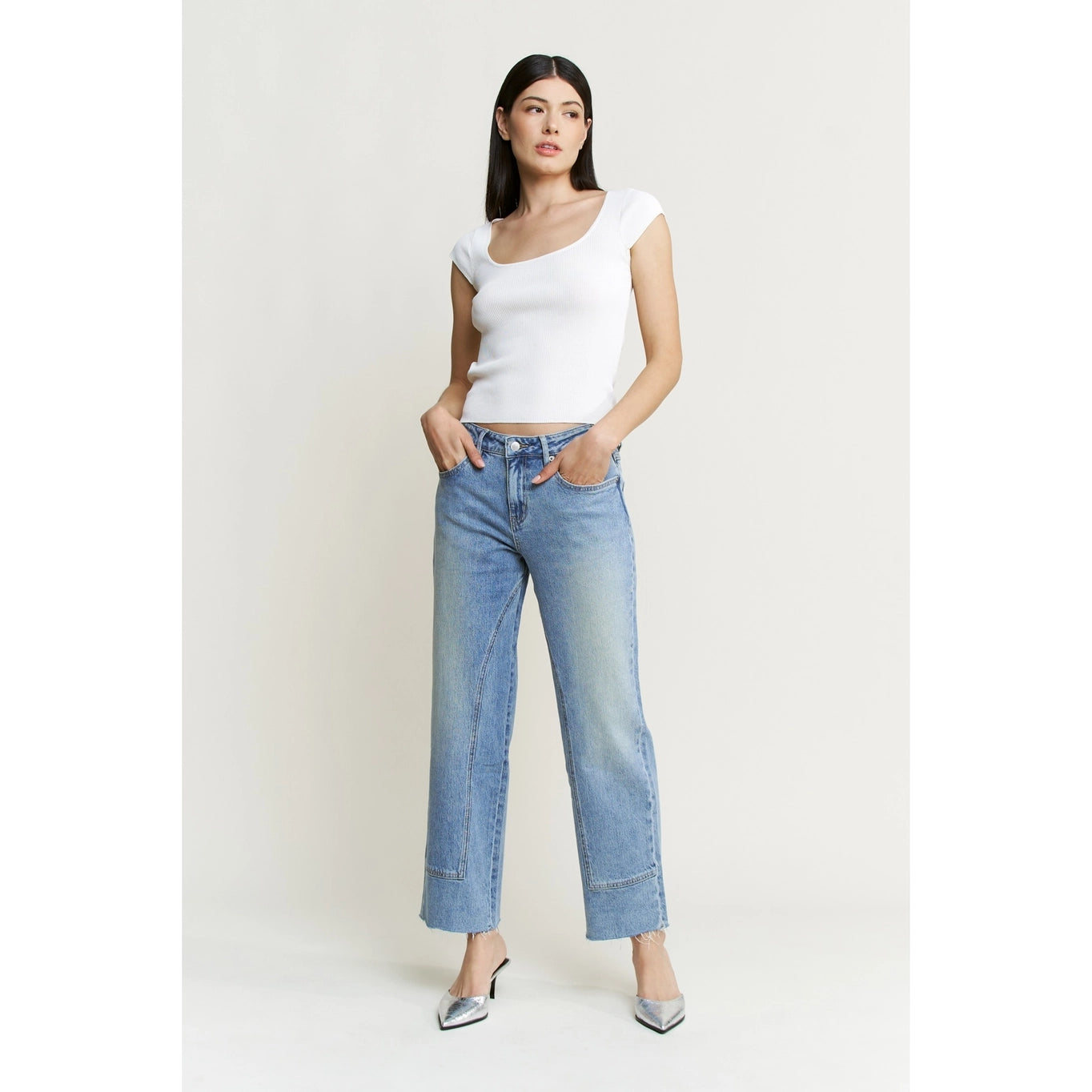 Mid Rise Ankle Straight Leg