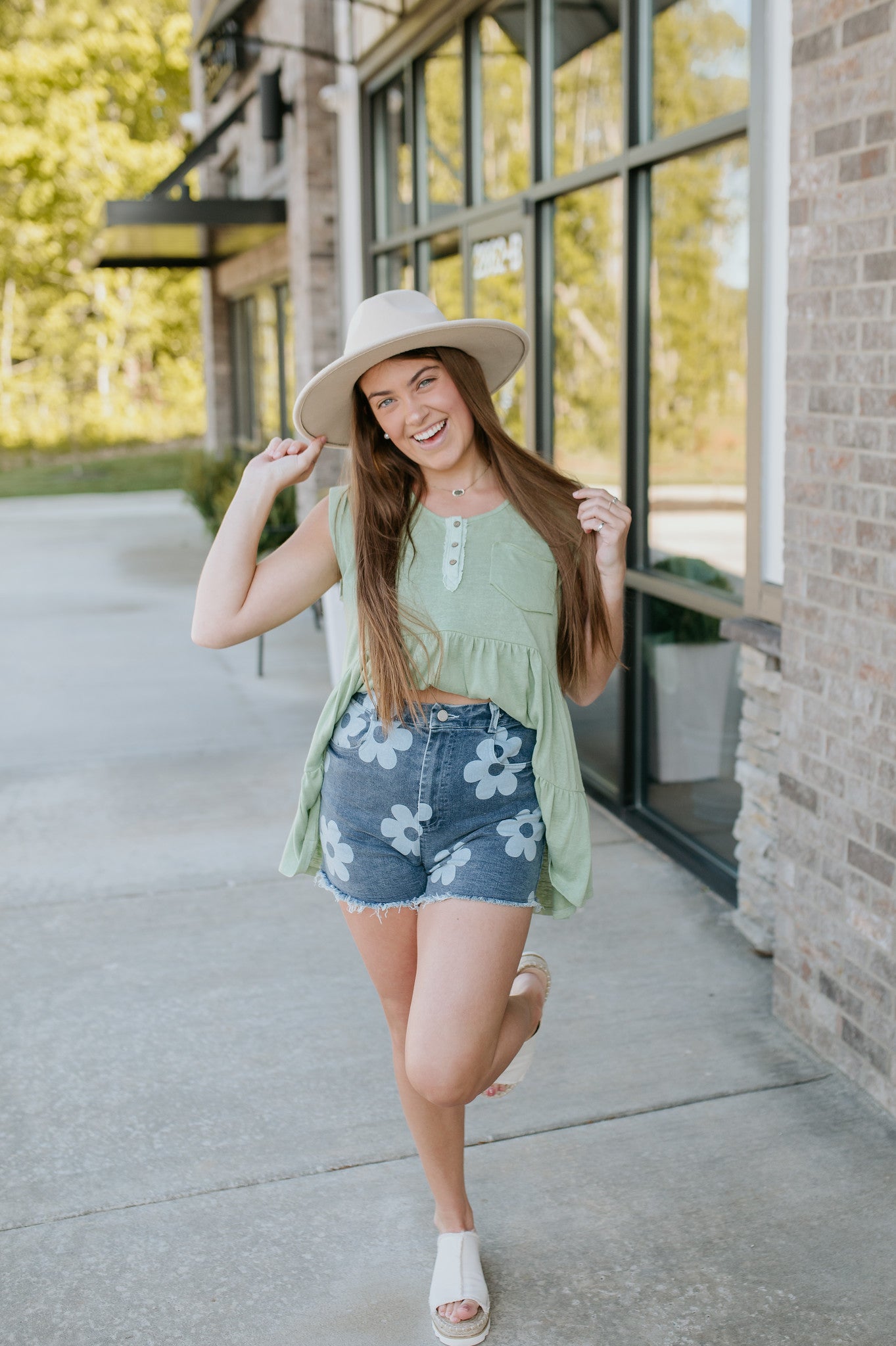 daisy shorts