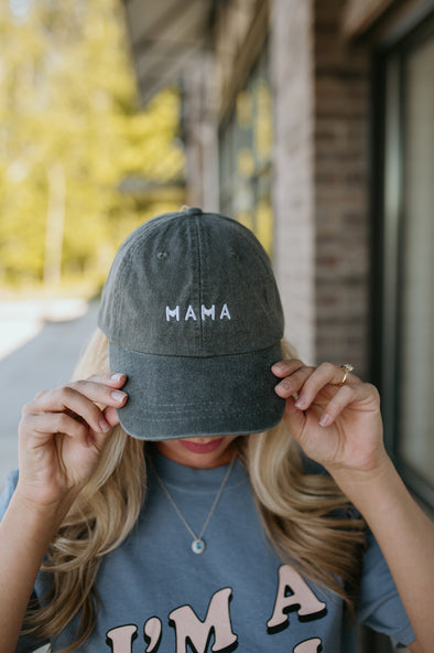 mama hat