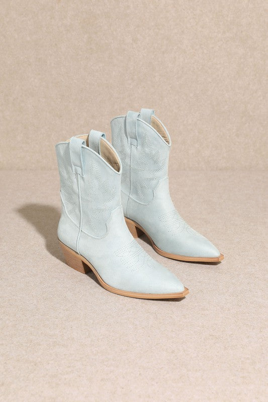 Claire booties