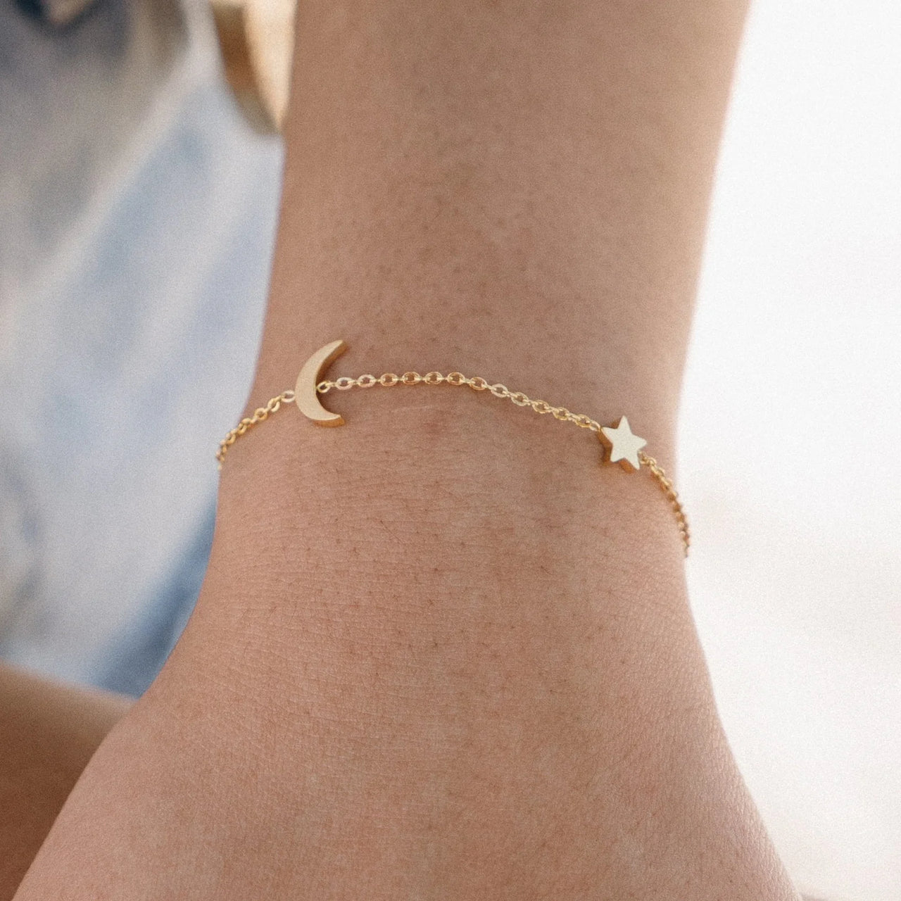 Desert Daydreams Bracelet Gold Alco
