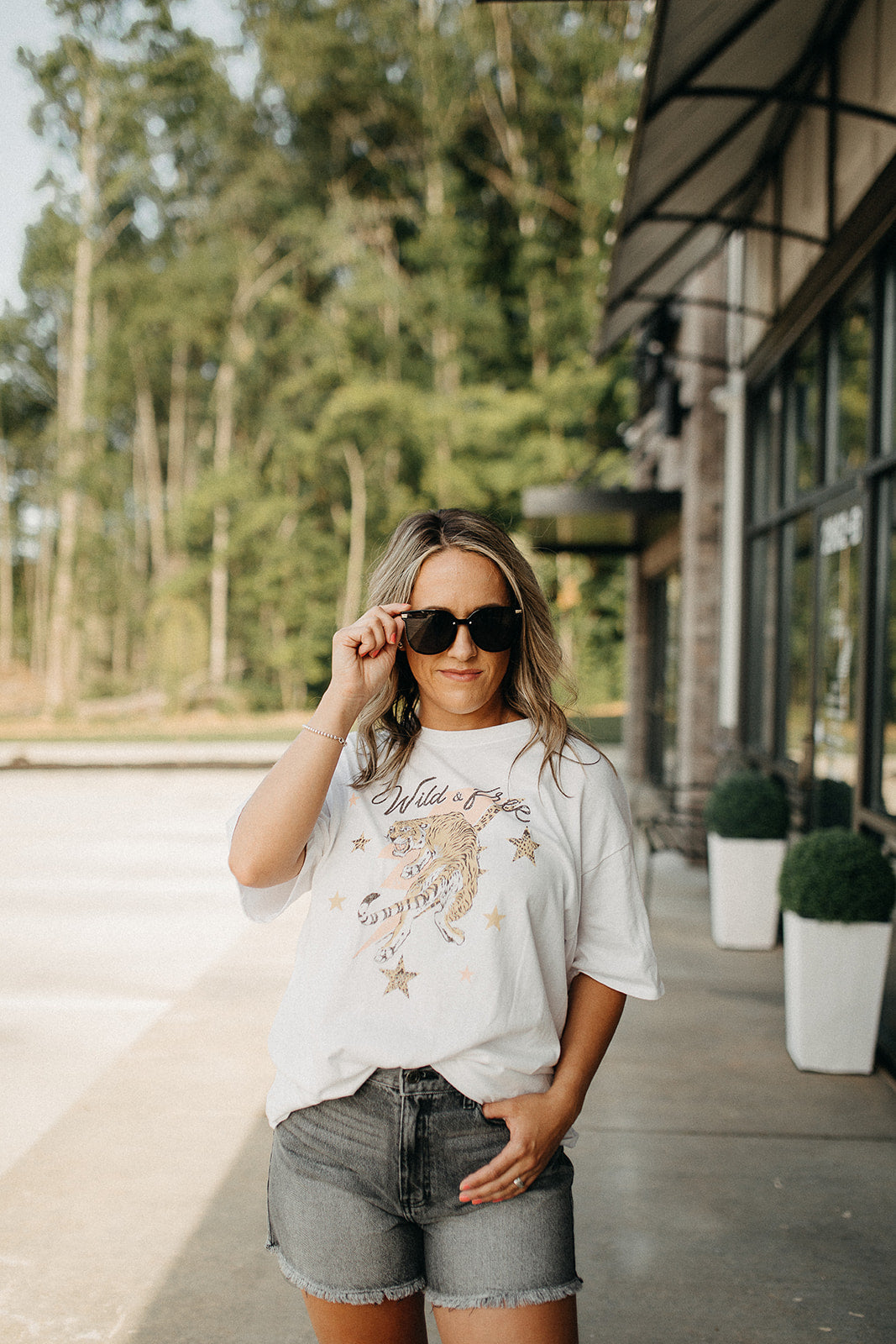 wild and free tiger tee
