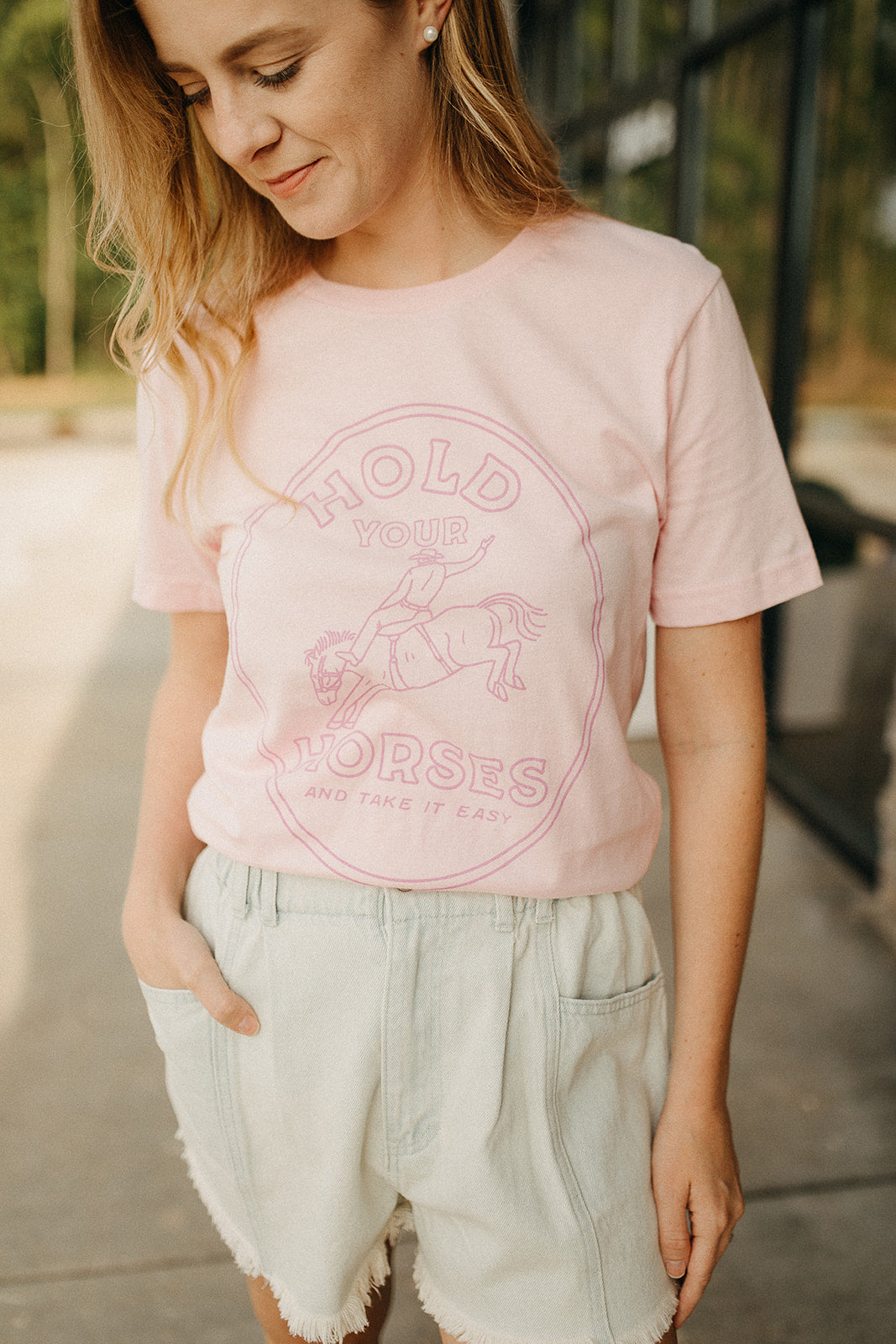 hold your horses tee