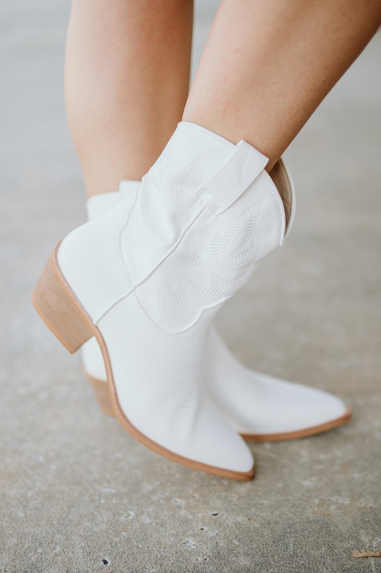 Claire booties