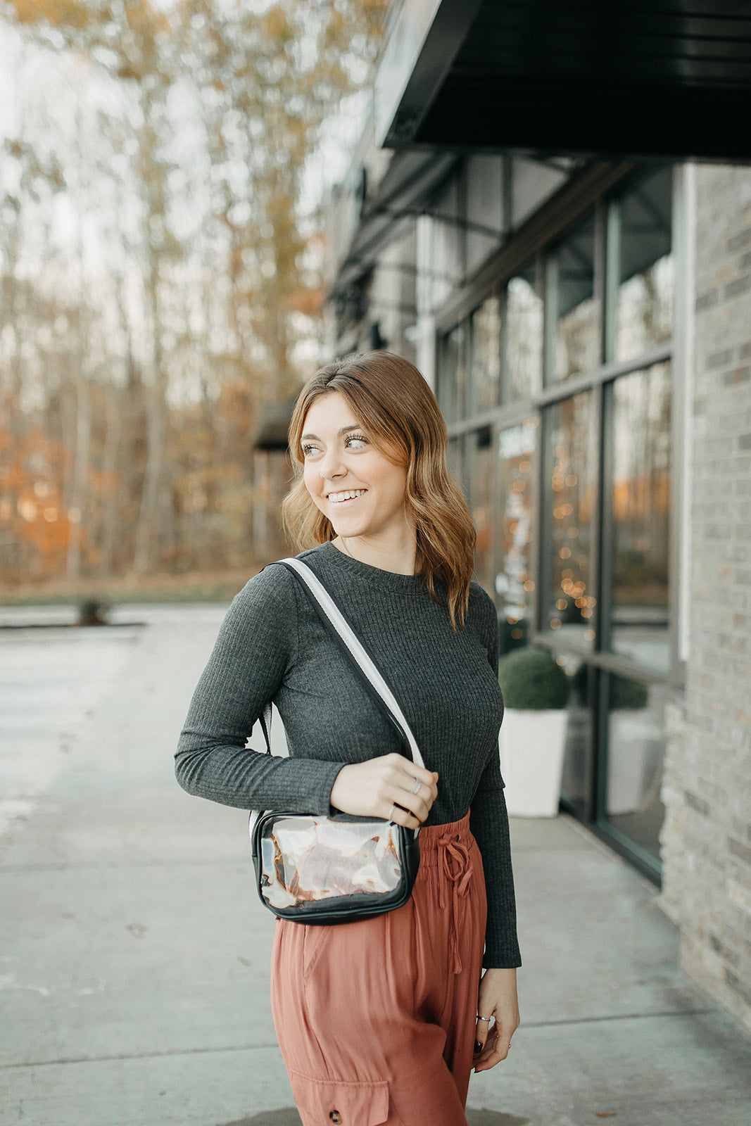 Edmund Clear Crossbody BLACK