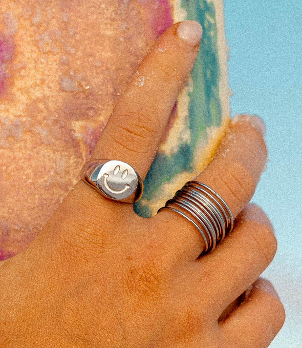 electric feel ring silver