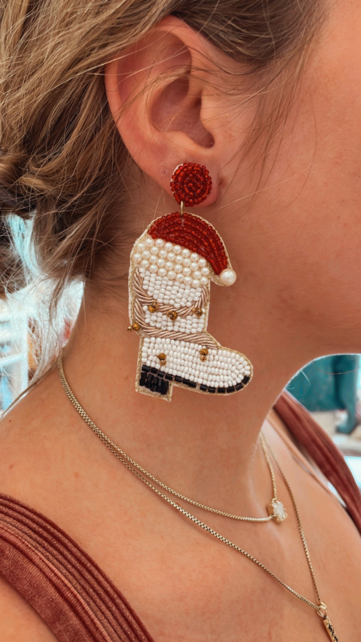 Santa's Boot Scoot Boogie Earring WHITE