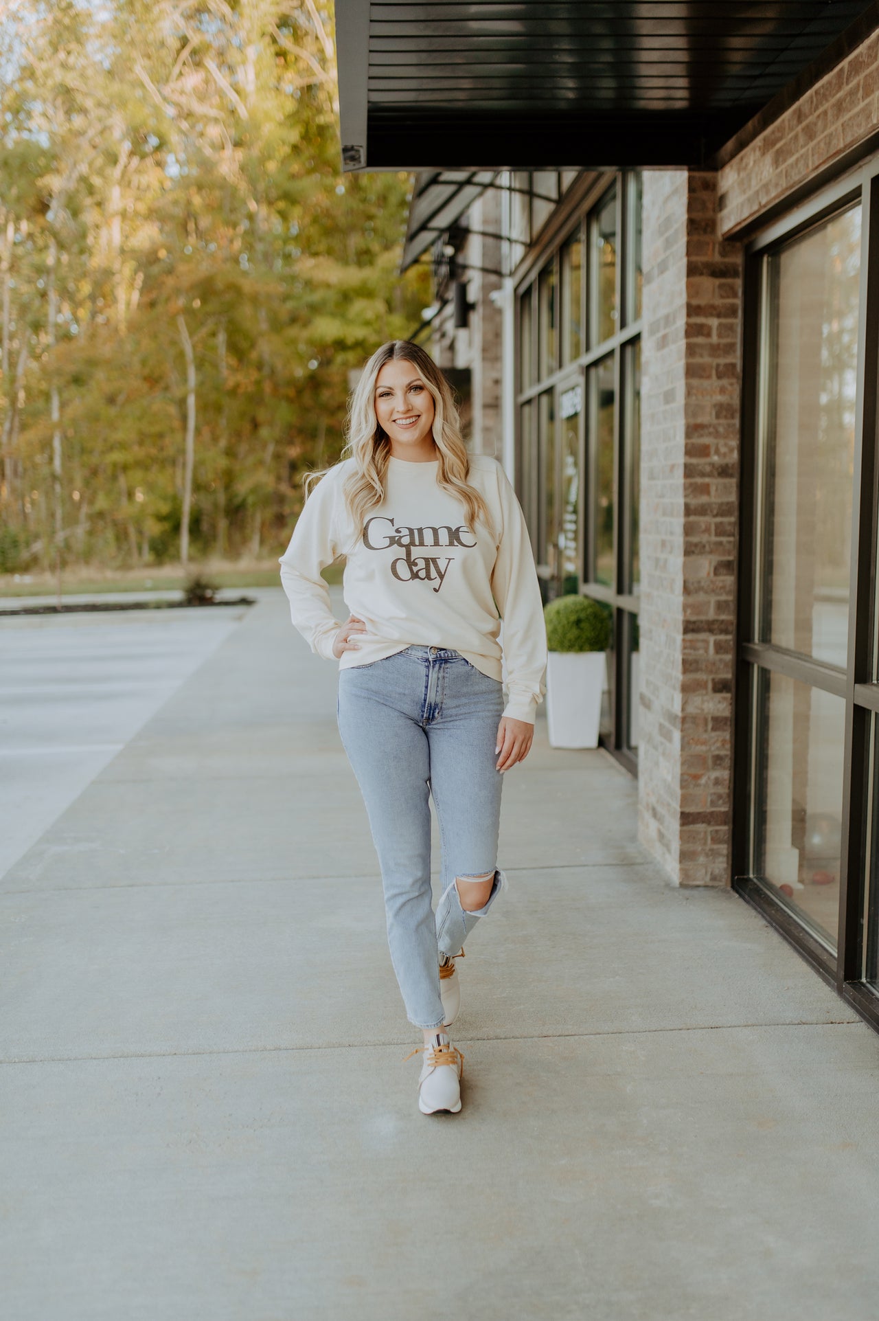 simple game day sweatshirt