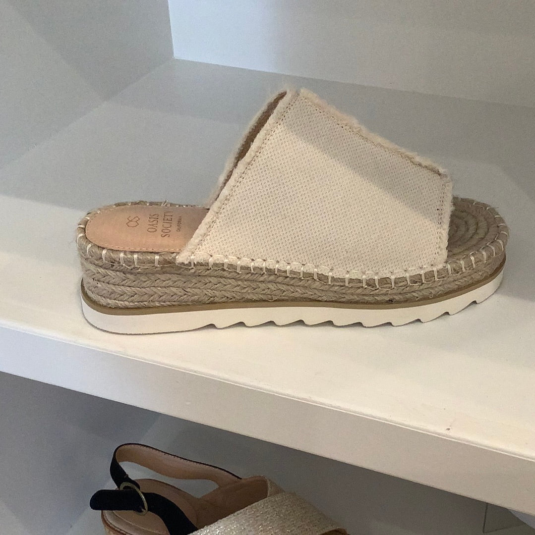 Adelyn platform