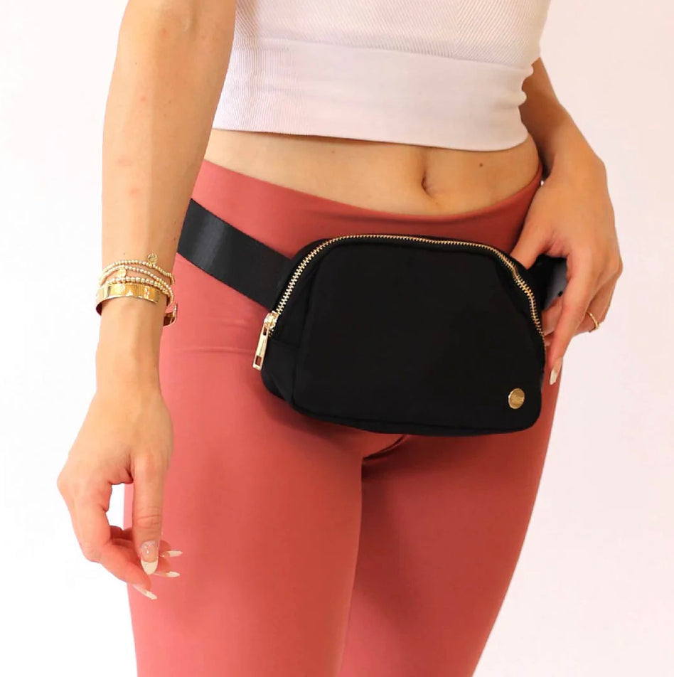 black belt bag with wallet included the darling effect
